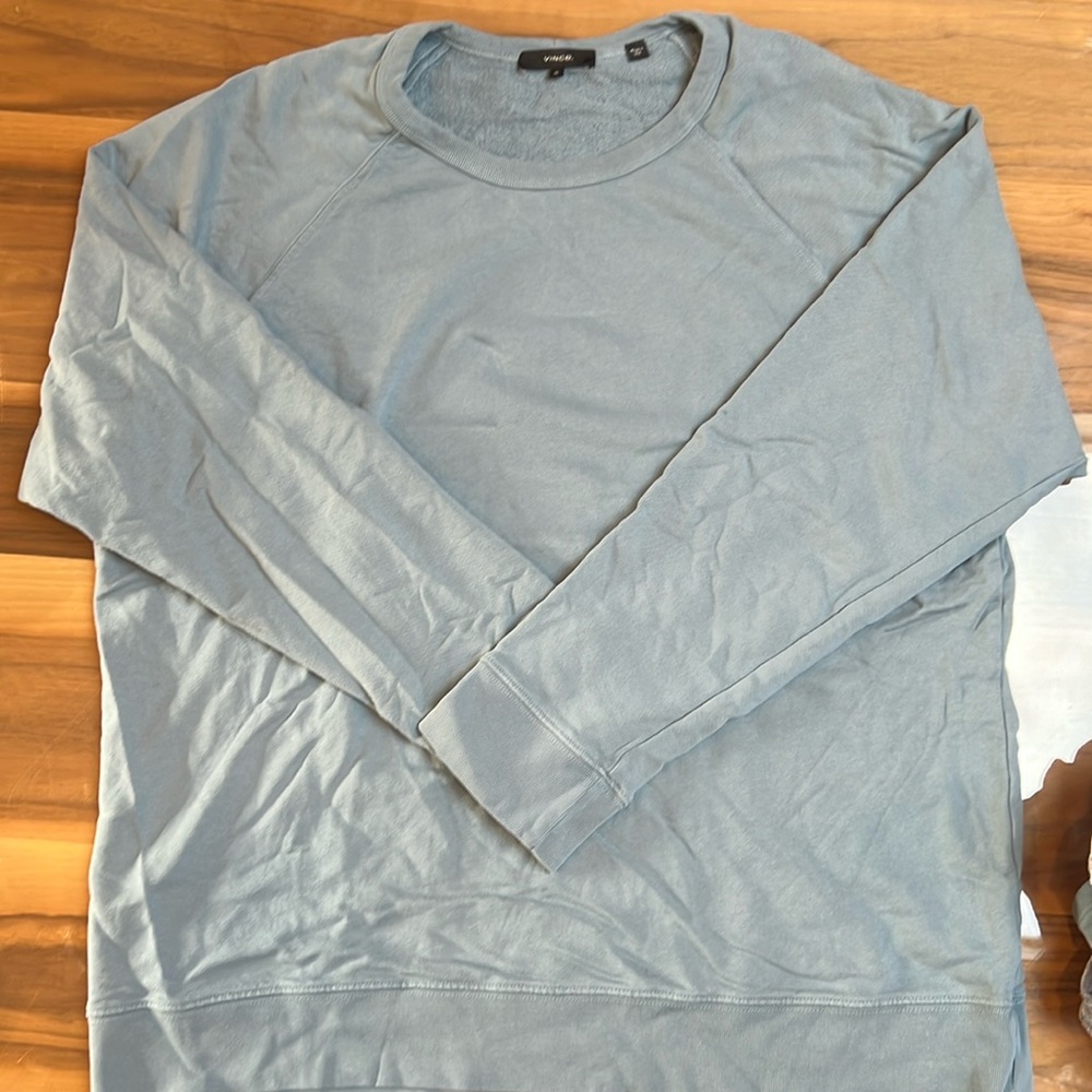 Vince crew neck pullover size XL